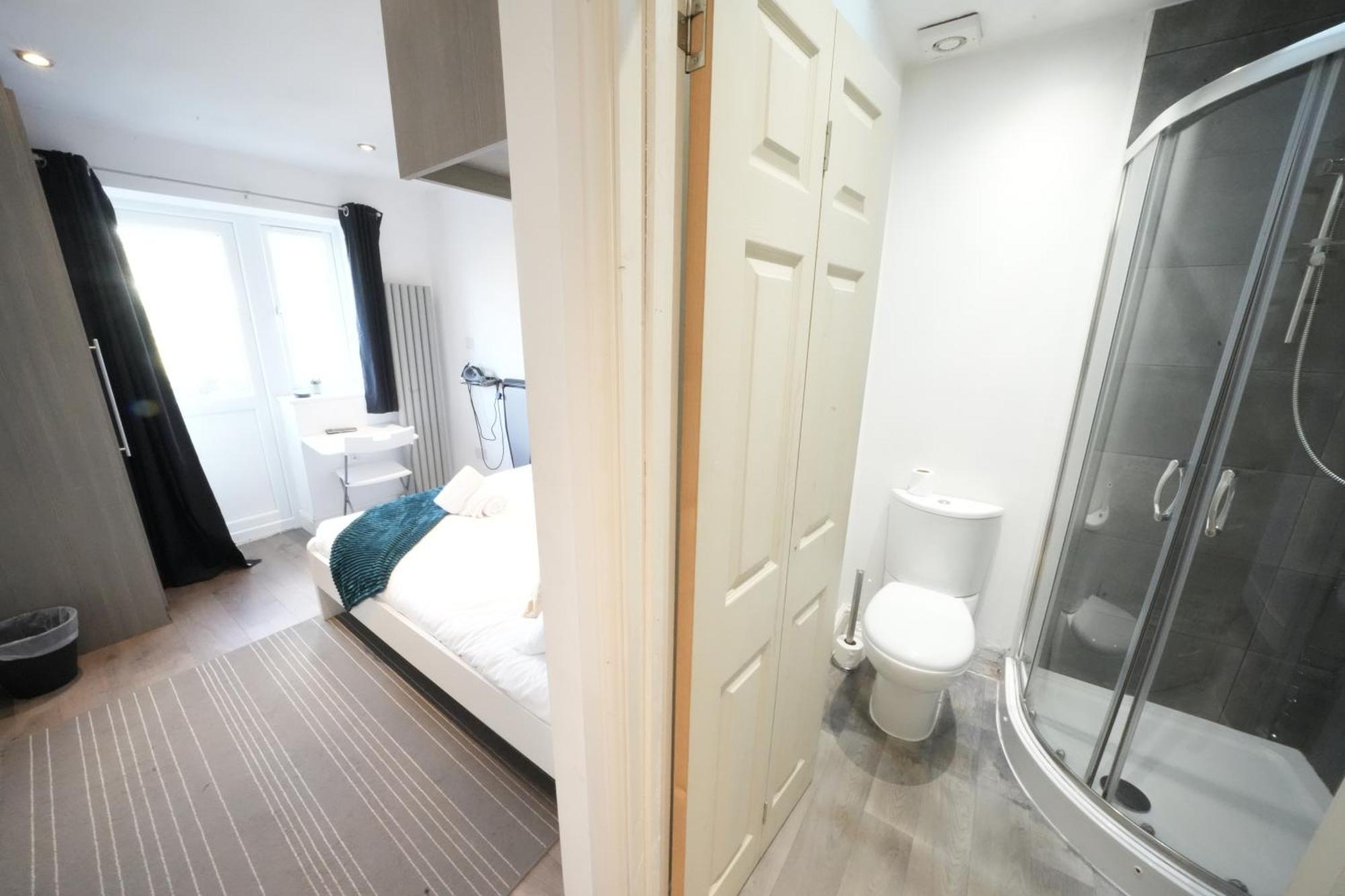 Grand Airport Ensuites ウェスト・ドレイトン、ロンドン エクステリア 写真